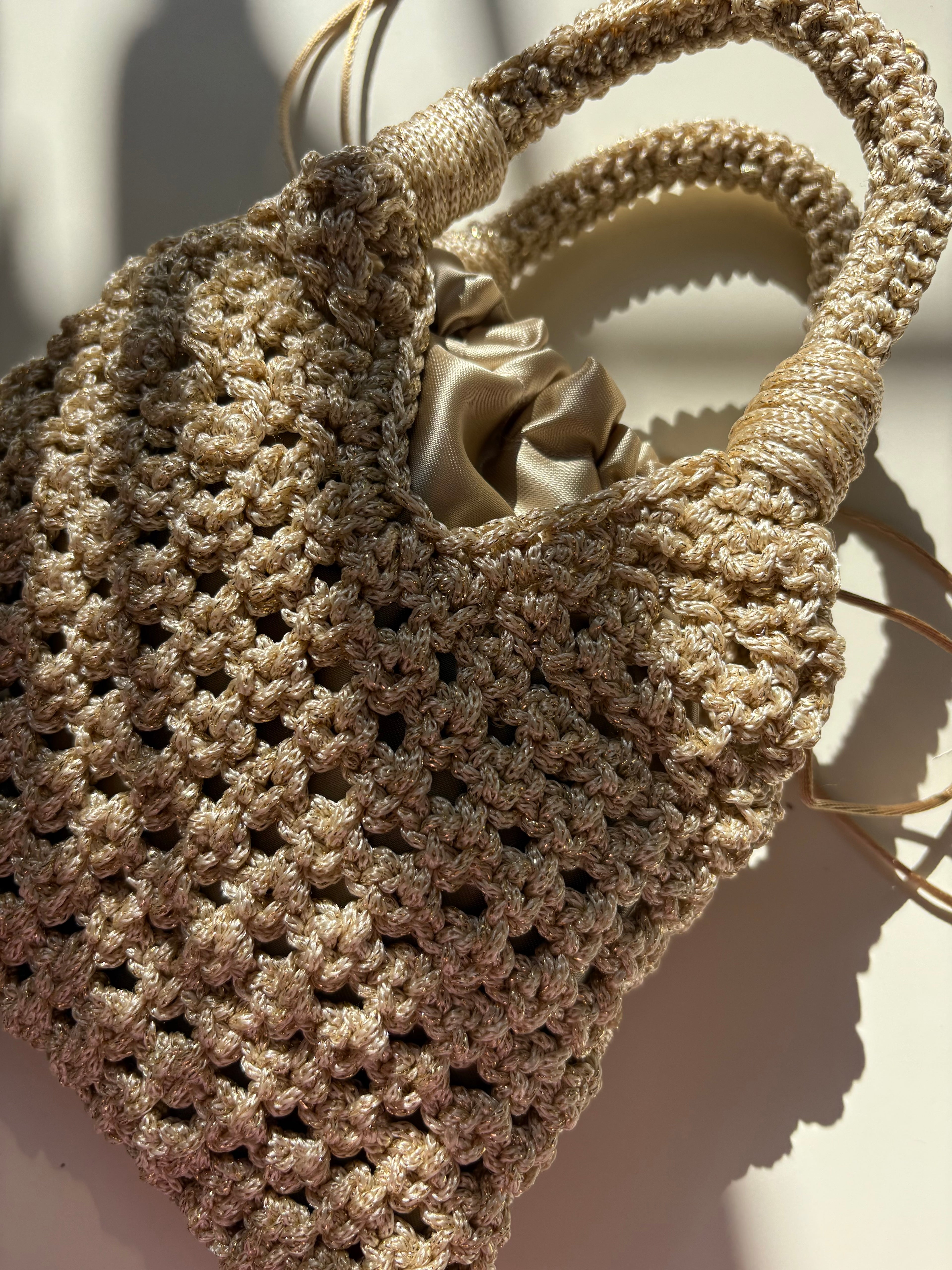 Crochet Glitter Oro